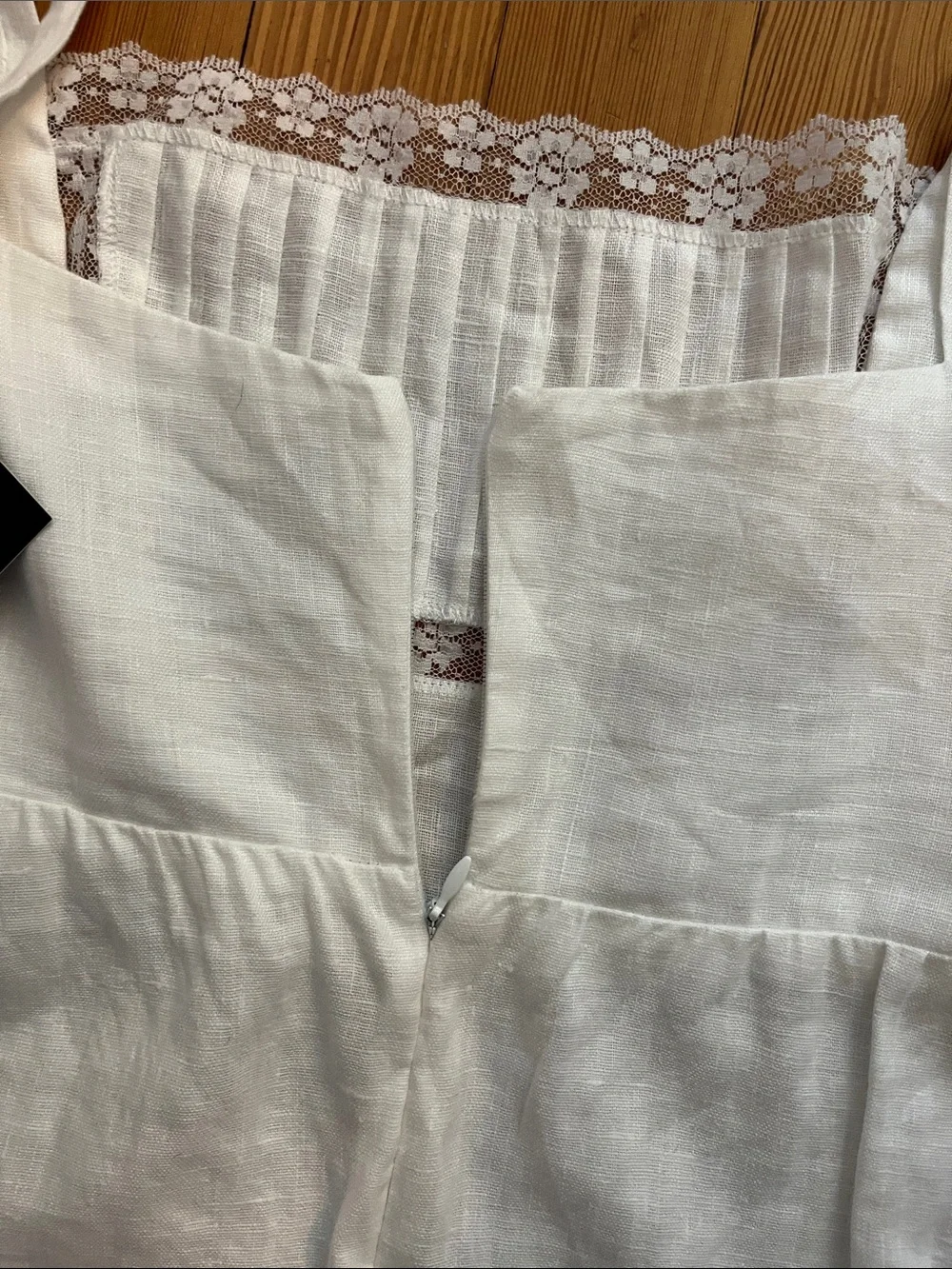 Reformation White Linen Midi Dress with Lace Trimmed Neckline - Picture 10 of 11